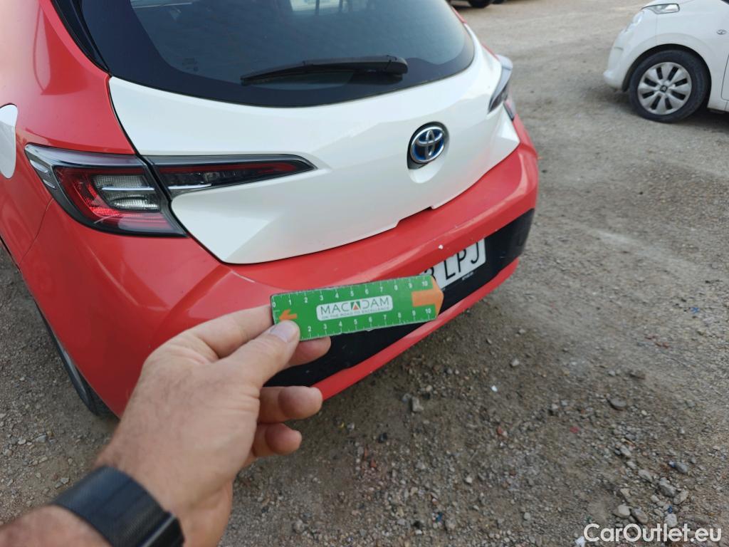  Toyota  Corolla TOYOTA  1.8 125H ACTIVE TECH E-CVT #33