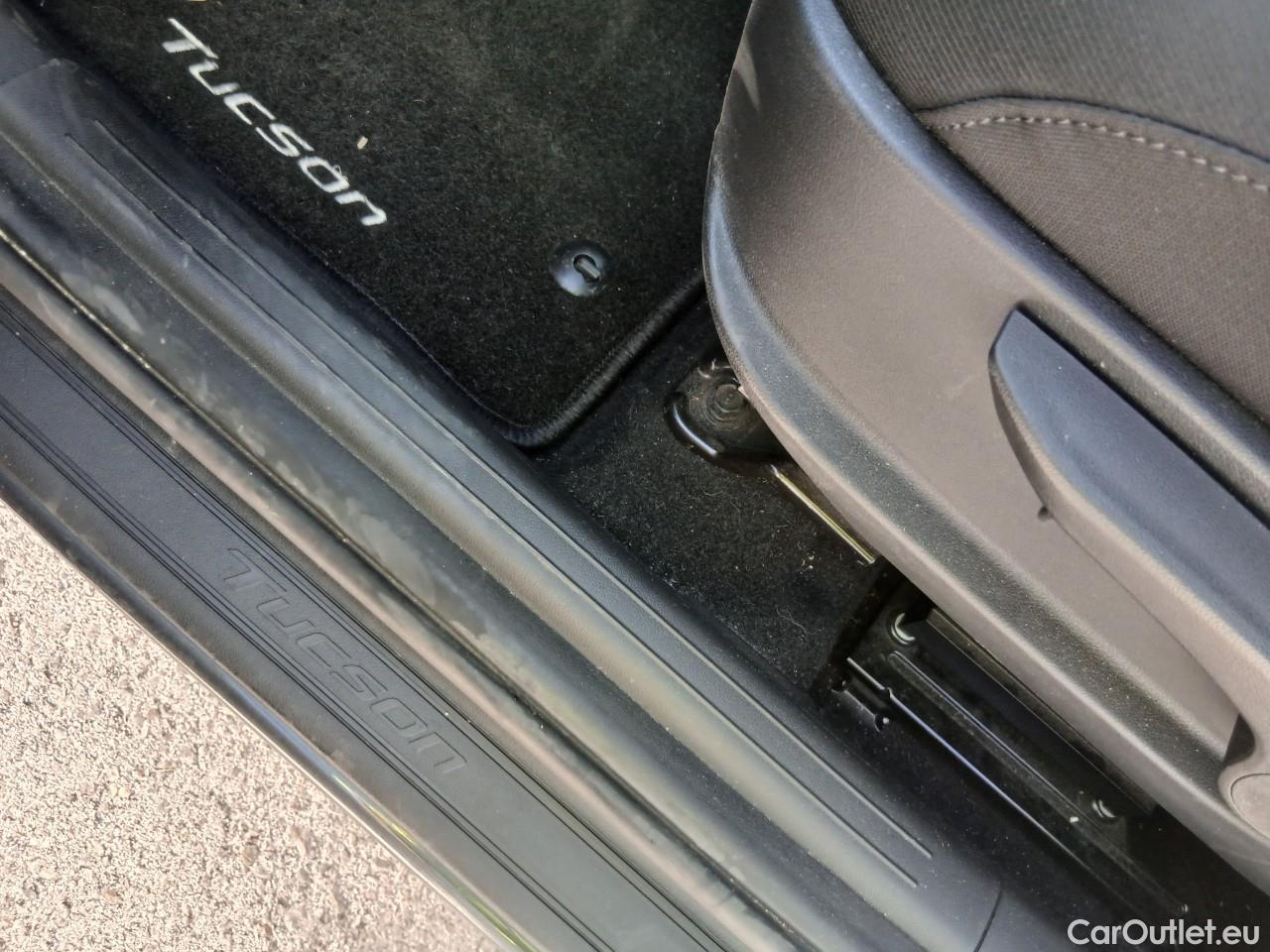  Land Rover  Discovery HYUNDAI Tucson / 2020 / 5P / todoterreno 1.6 TGDI 110kW (150CV) 48V Tecno 2C #2