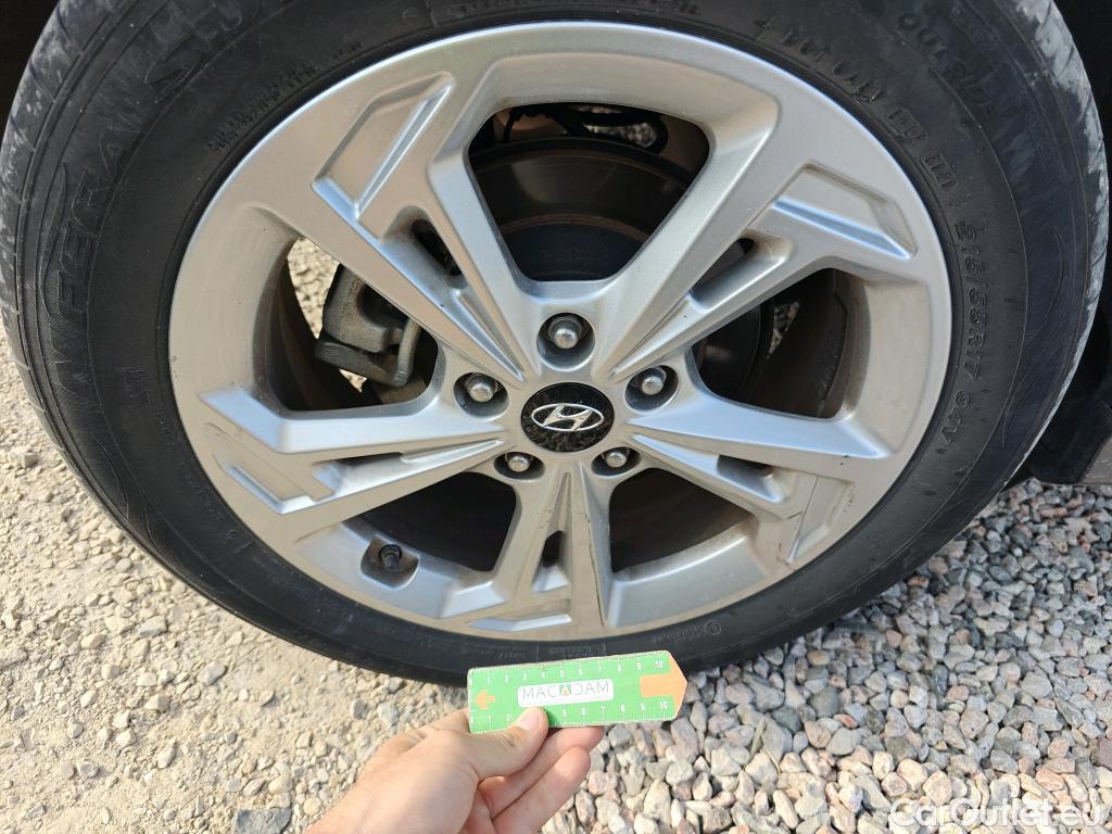  Hyundai  Konna HYUNDAI Kona / 2020 / 5P / todoterreno 1.0 TGDI 48V Tecno 4X2 #25