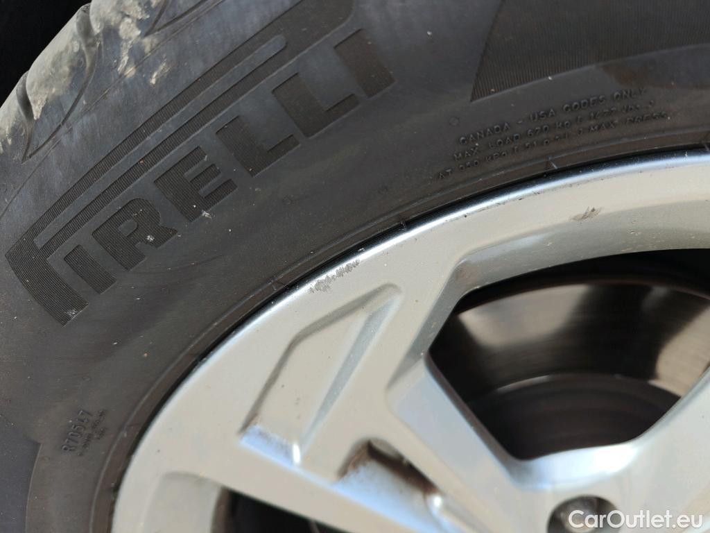  Hyundai  Konna HYUNDAI Kona / 2020 / 5P / todoterreno 1.0 TGDI 48V Tecno 4X2 #32