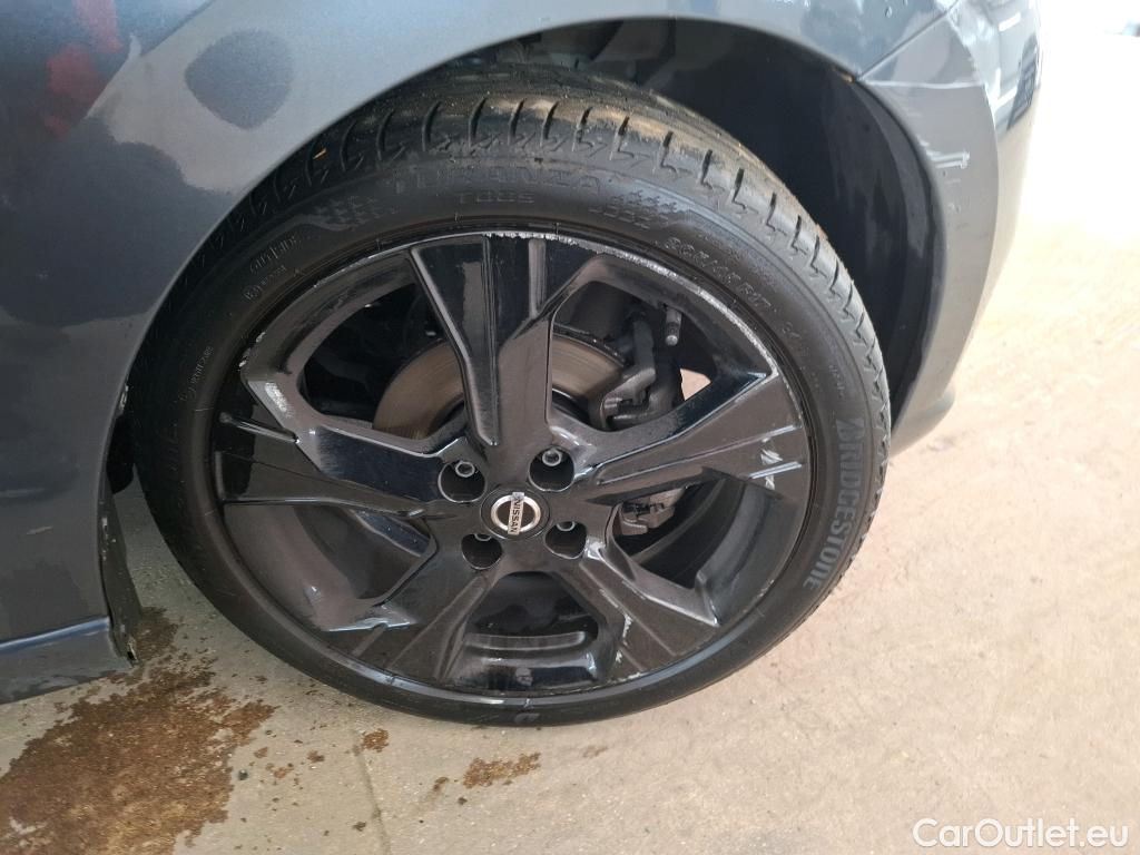  Nissan  Micra NISSAN  / 2016 / 5P / Berline IG-T 92 Enigma(SL) #45