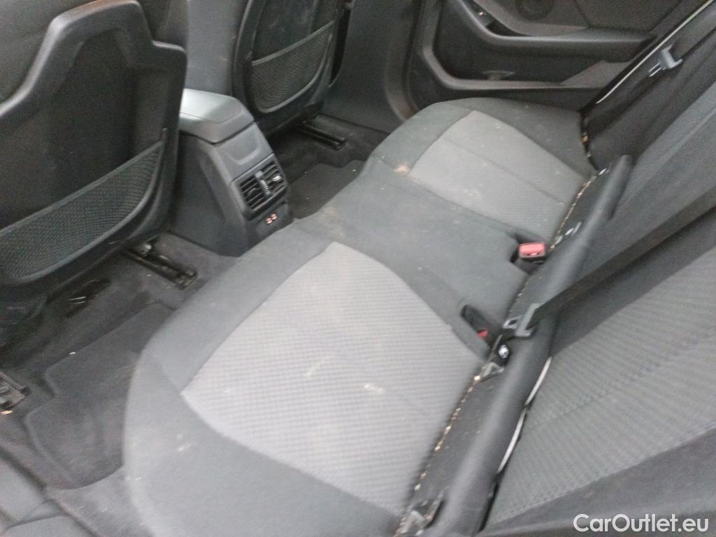  Bmw  Serie 1  Berlina 116d 1.5 115CV AT7 E6d #16