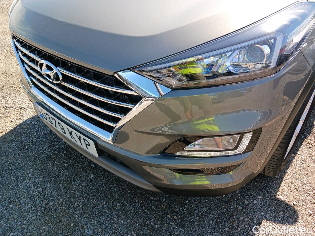 Hyundai  Tucson HYUNDAI  / 2018 / 5P / todoterreno  CRDI 1.6 116 CV 48V 4X2 SLE(SP)(SL) #16