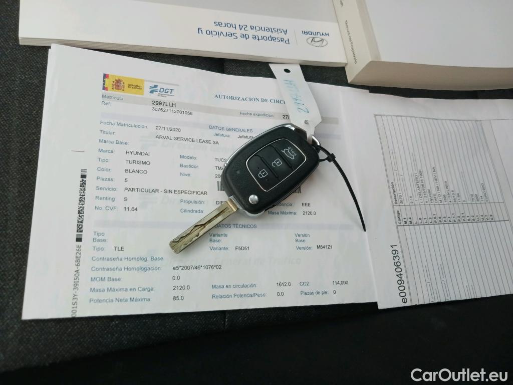  Hyundai  Tucson HYUNDAI  / 2018 / 5P / todoterreno 1.6 CRDI 85kW (116CV) 48V SLE 4X2(SP)(SL) #1