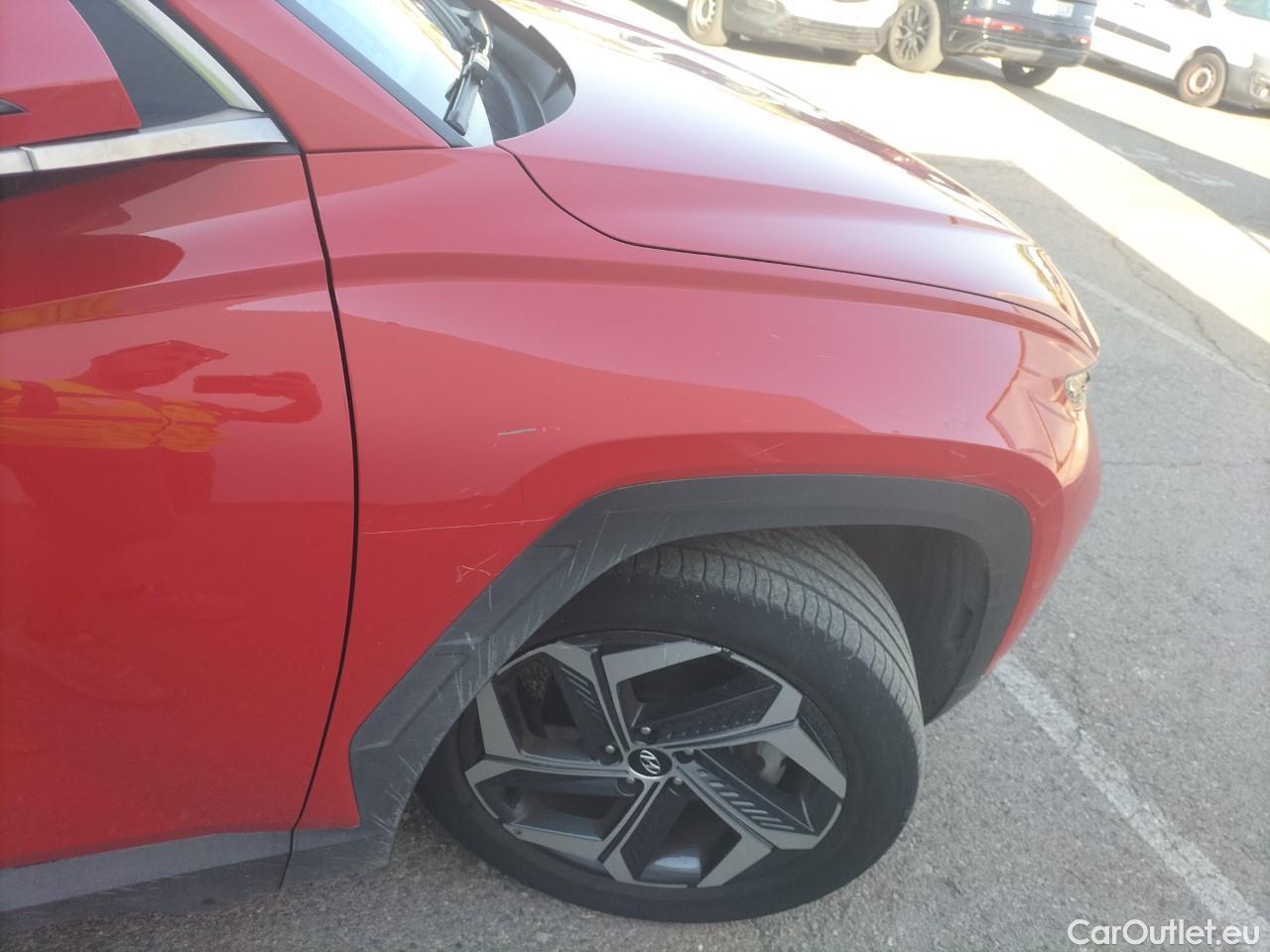  Hyundai  Tucson HYUNDAI  / 2020 / 5P / todoterreno 1.6 TGDI 169kW HEV Tecno Sky Auto #71