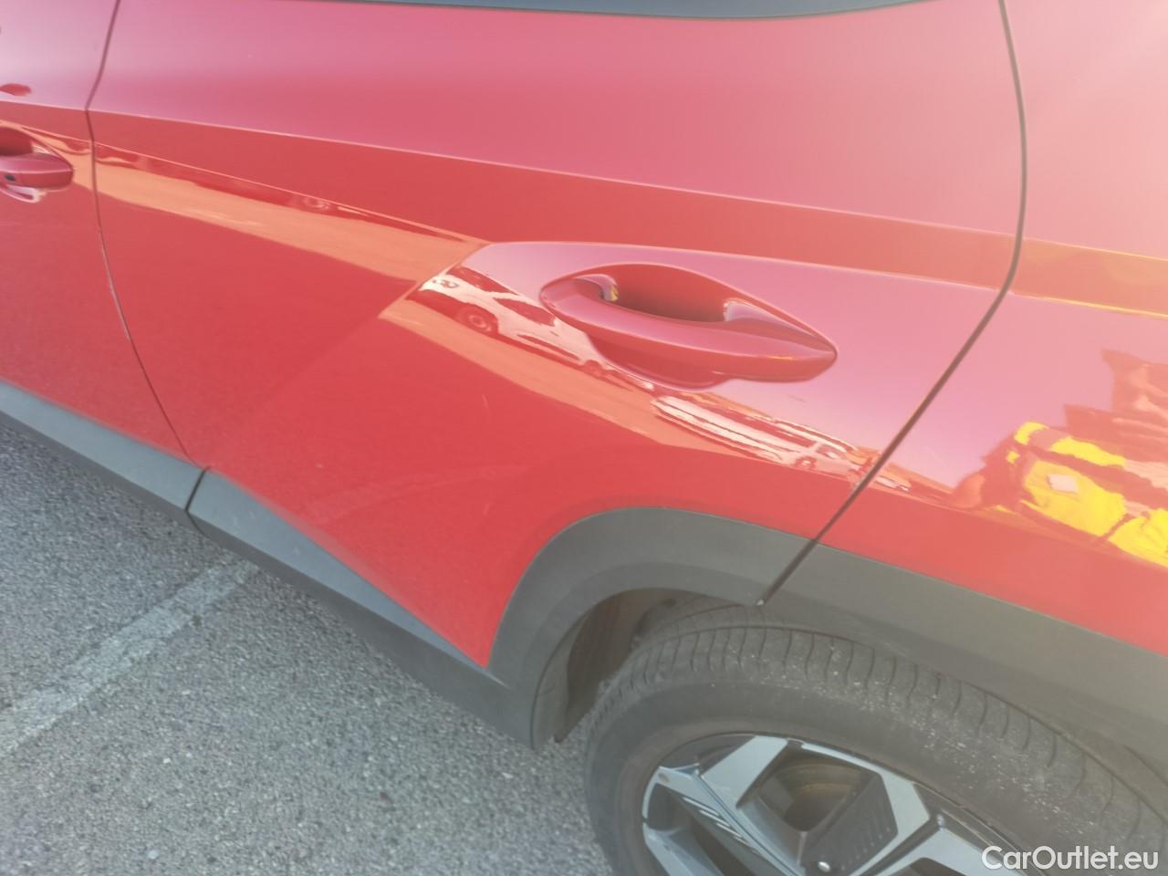  Hyundai  Tucson HYUNDAI  / 2020 / 5P / todoterreno 1.6 TGDI 169kW HEV Tecno Sky Auto #27
