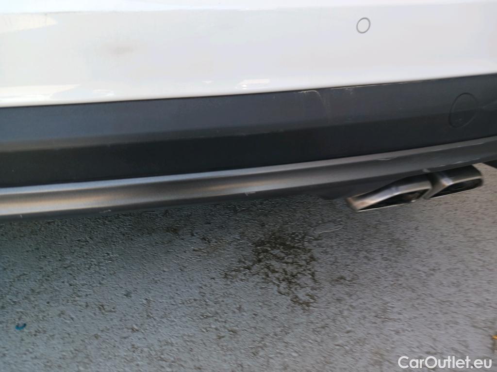  Hyundai  Tucson HYUNDAI  / 2018 / 5P / todoterreno 1.6 CRDI 85kW (116CV) 48V SLE 4X2(SP)(SL) #20
