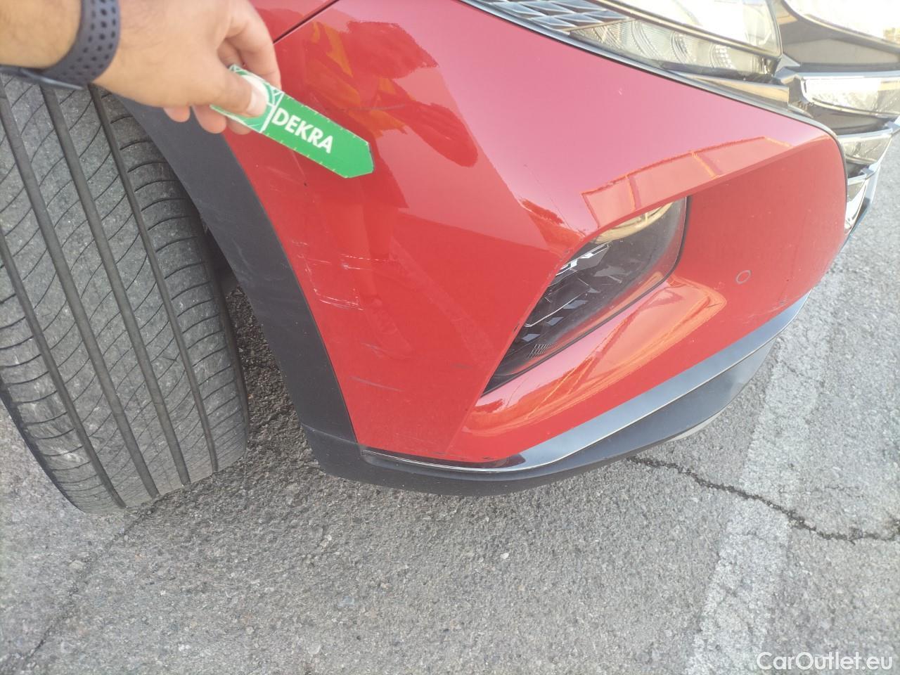  Hyundai  Tucson HYUNDAI  / 2020 / 5P / todoterreno 1.6 TGDI 169kW HEV Tecno Sky Auto #3