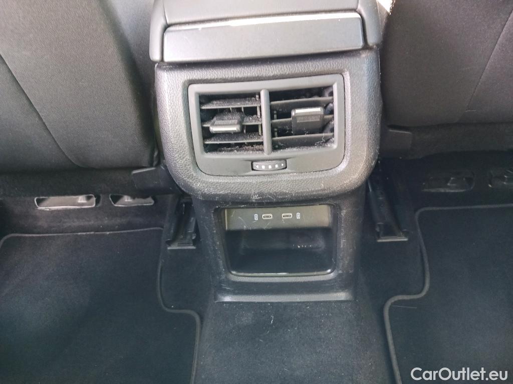  Seat  ATECA  Style 1.5 TSI 150CV AT7 E6d #8