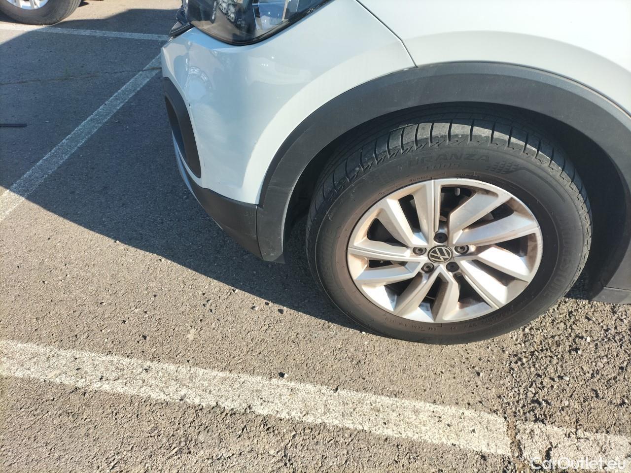  Volkswagen  T-CROSS  Advance 1.0 TSI 110CV AT7 E6d #8