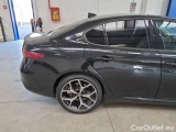  Alfa Romeo  Giulietta ALFA ROMEO GIULIA / 2016 / 4P / BERLINA 2.2 TURBO DIESEL 190CV EXECUTIVE AT8 #39