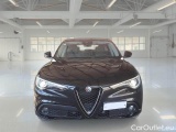  Alfa Romeo   STELVIO ALFA ROMEO / 2017 / 5P / SUV 2.2 TURBO DIESEL 190CV EXECUTIVE AT8 Q4 #6