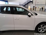  Audi  Q3 AUDI  / 2018 / 5P / SUV 35 TFSI S TRONIC BUSINESS ADVANCED #32