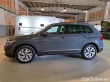  Volkswagen  Tiguan VOLKSWAGEN  / 2020 / 5P / SUV 2.0 TDI SCR 110KW LIFE DSG 4MOTION #8