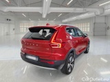  Volvo  XC 40 VOLVO XC40 / 2017 / 5P / SUV T2 AUTOMATICO MOMENTUM PRO #2