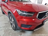  Volvo  XC 40 VOLVO XC40 / 2017 / 5P / SUV T2 AUTOMATICO MOMENTUM PRO #24