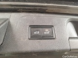  Volkswagen  Passat Volkswagen  Variant 1.6 TDI Highline Business DSG-7 5d #37