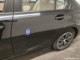  Bmw  Serie 3 BMW 3 Reeks Berline 318dA (100 kW) 4d #38