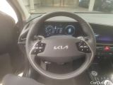  KIA  Niro KIA  64,8 kWh Pure 5d excluweb end 19.06 #37