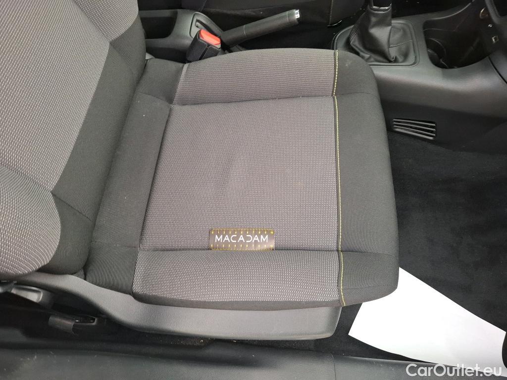  Citroen  C3 CITROEN  / 2016 / 5P / Berline &PureTech 82 BVM Feel Business #7