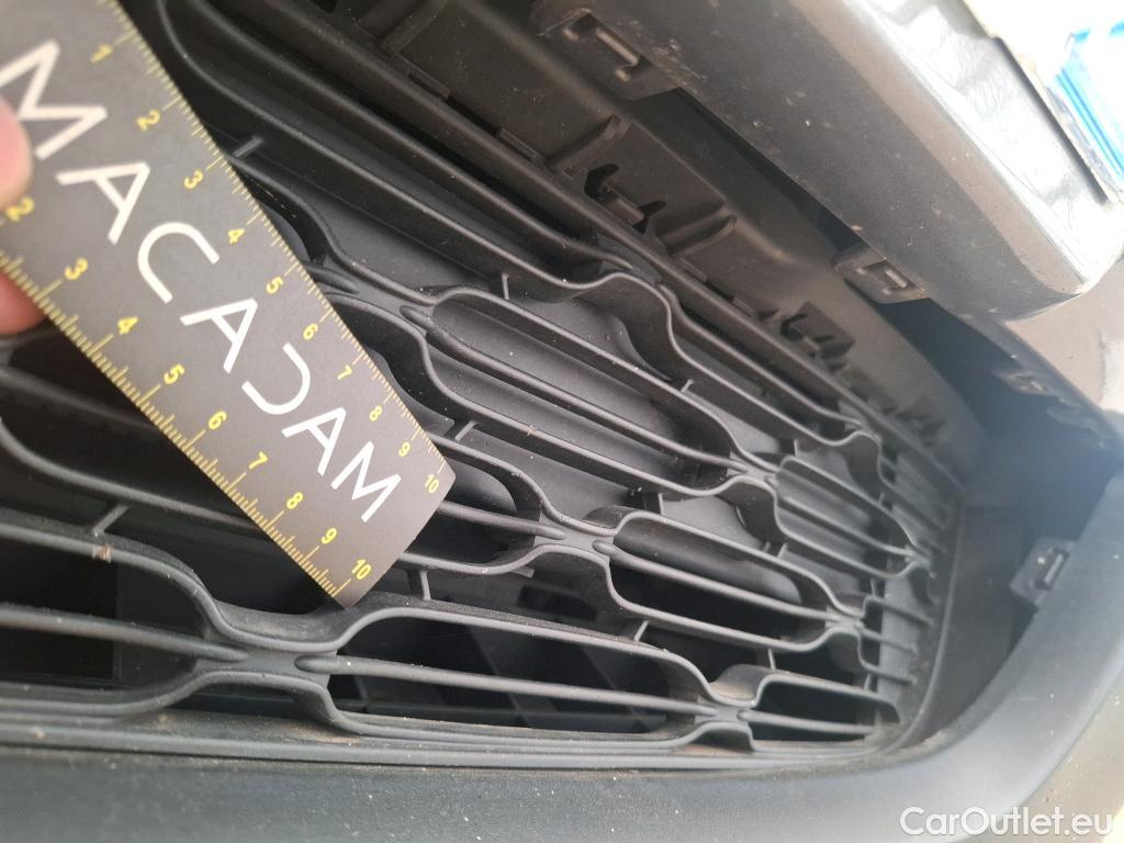  Citroen  C3  Shine Business 1.2 PureTech 110CV BVM6 E6d #39