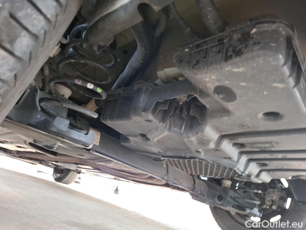  Citroen  C3  Feel Business 1.5 BlueHDI 100CV BVM5 E6dT #24