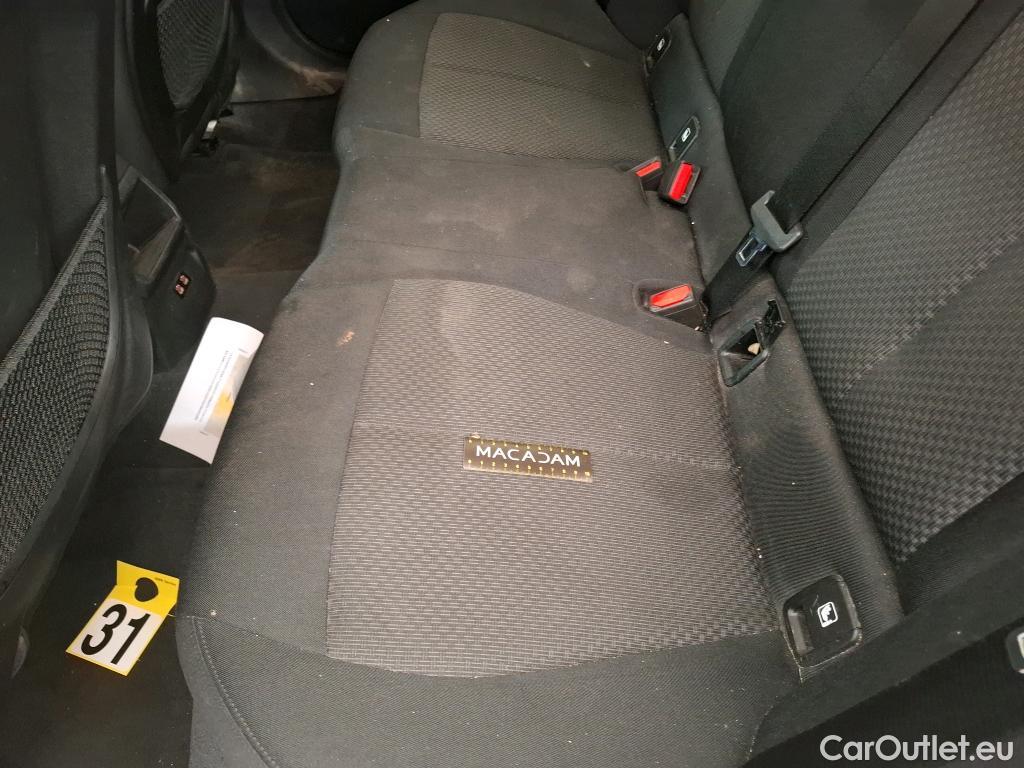  Bmw  Serie 1 Série 1 Berline 116 d Lounge 1.5 115CV BVA7 E6d #1