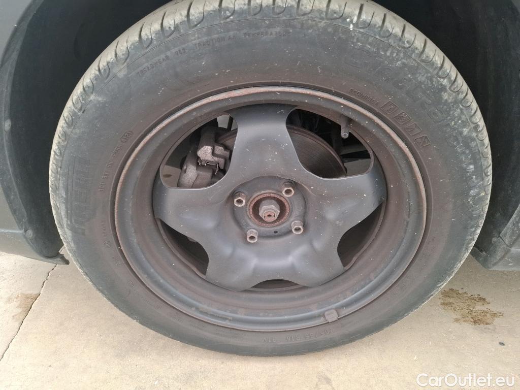  Citroen  C3  Shine Business 1.2 PureTech 110CV BVM6 E6d #27