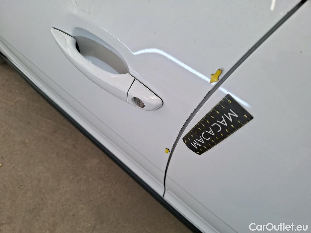  Citroen  C3 CITROEN  / 2016 / 5P / Berline &PureTech 82 BVM Feel Business #21