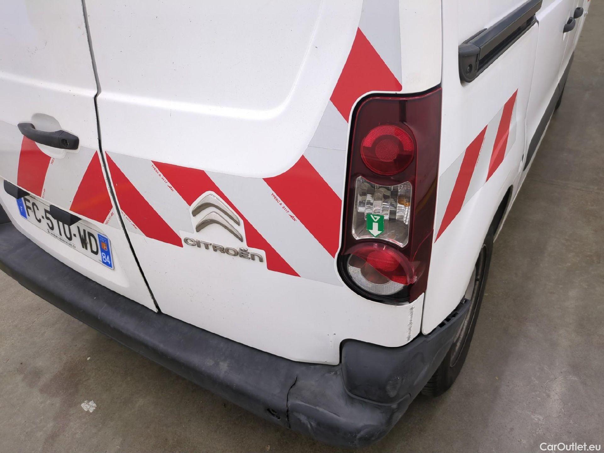  Citroen  Berlingo  Fourgon Club L1 (Court) 1.6 BlueHDi 100CV BVM5 E6 #15