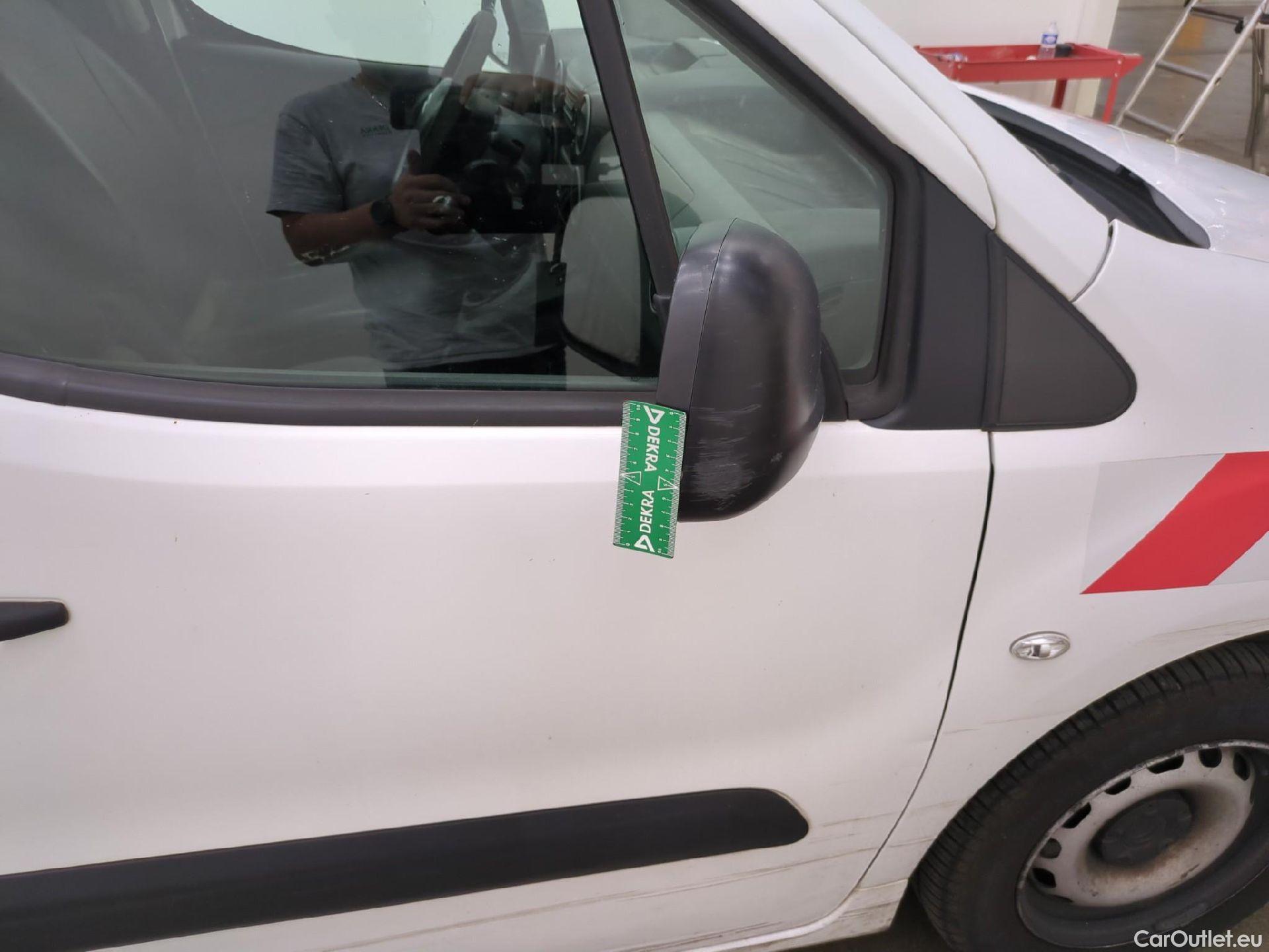  Citroen  Berlingo  Fourgon Club L1 (Court) 1.6 BlueHDi 100CV BVM5 E6 #35