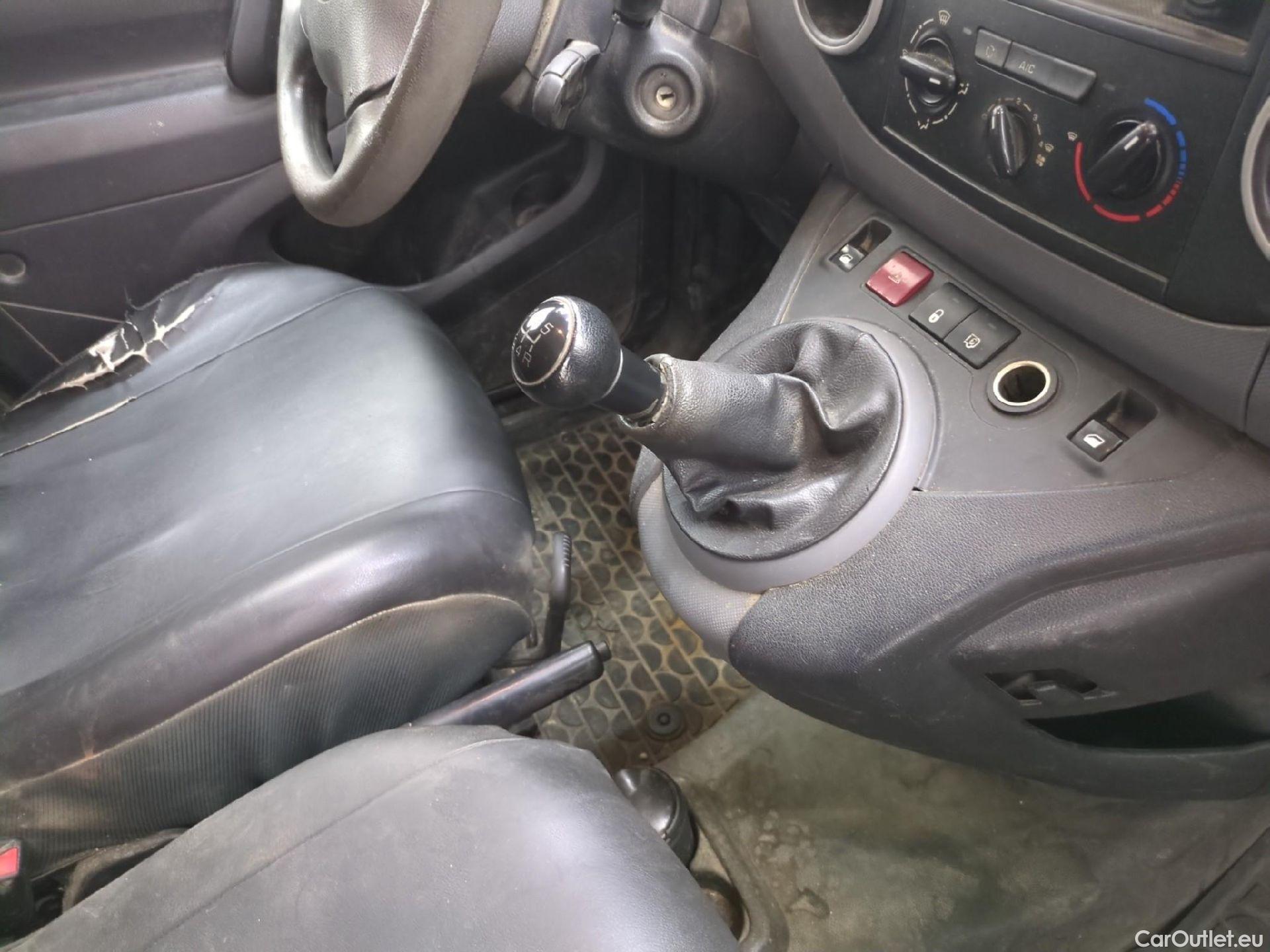  Citroen  Berlingo  Fourgon Club L1 (Court) 1.6 BlueHDi 100CV BVM5 E6 #1