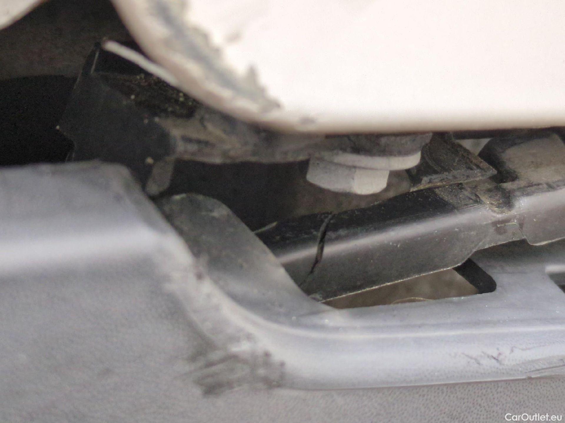  Citroen  Berlingo  Fourgon Club L1 (Court) 1.6 BlueHDi 100CV BVM5 E6 #64