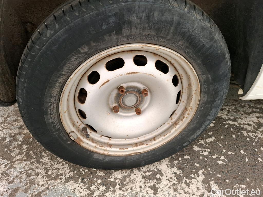  Citroen  Berlingo  Fourgon Confort L1 (Court) 1.6 100CV BVM5 E5 #15