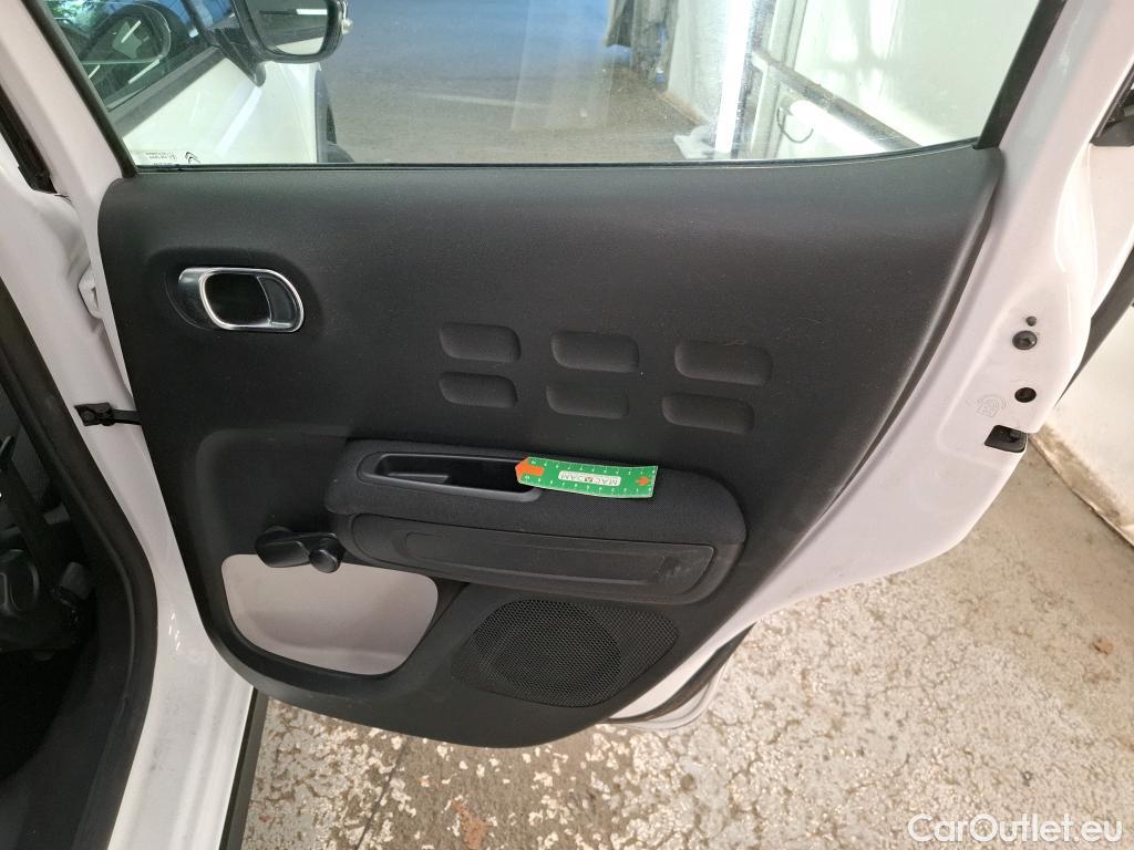  Citroen  C3  Société Feel Nav 1.2 PureTech 80CV BVM5 E6d #7