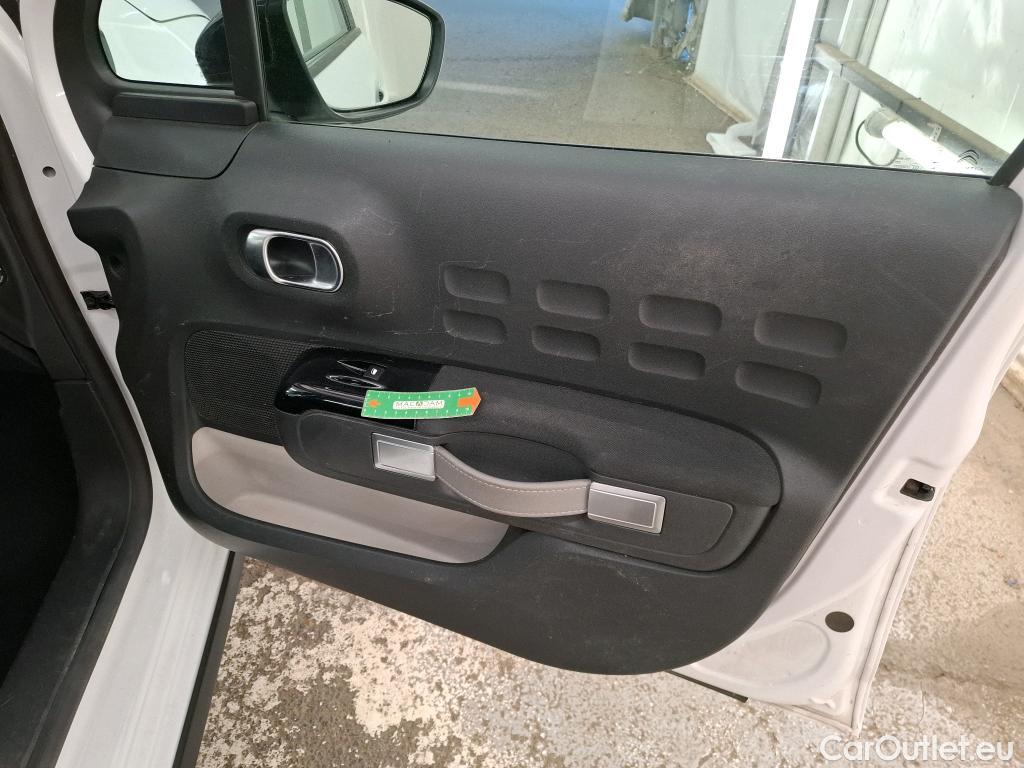  Citroen  C3  Société Feel Nav 1.2 PureTech 80CV BVM5 E6d #11