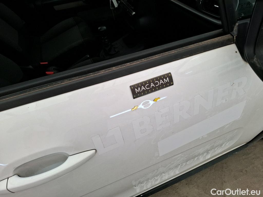  Citroen  C3  Société Feel 1.5 BlueHDI 100CV BVM6 E6d #13