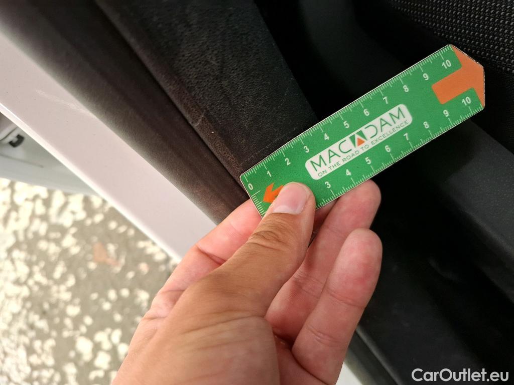  Citroen  C3  Société Feel Nav 1.2 PureTech 80CV BVM5 E6d #10