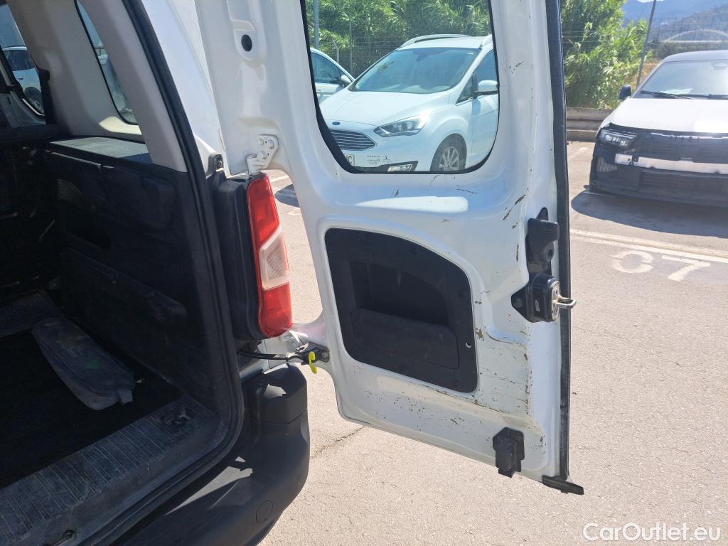  Citroen  Berlingo  Combi Live M 1.5 BlueHDi 100CV MT5 E6dT #6