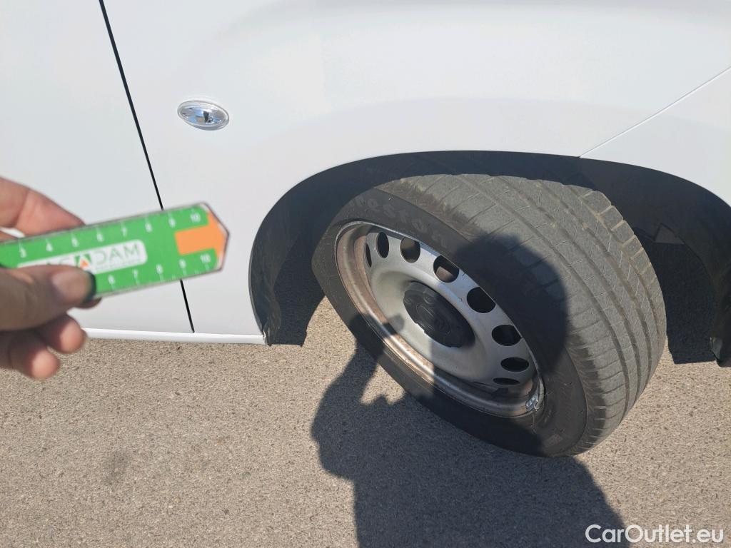  Citroen  Berlingo  Combi Live M 1.5 BlueHDi 100CV MT5 E6dT #7
