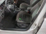  Volkswagen  Golf  VARIANT 1.6 TDI SCR DSG  59 #16