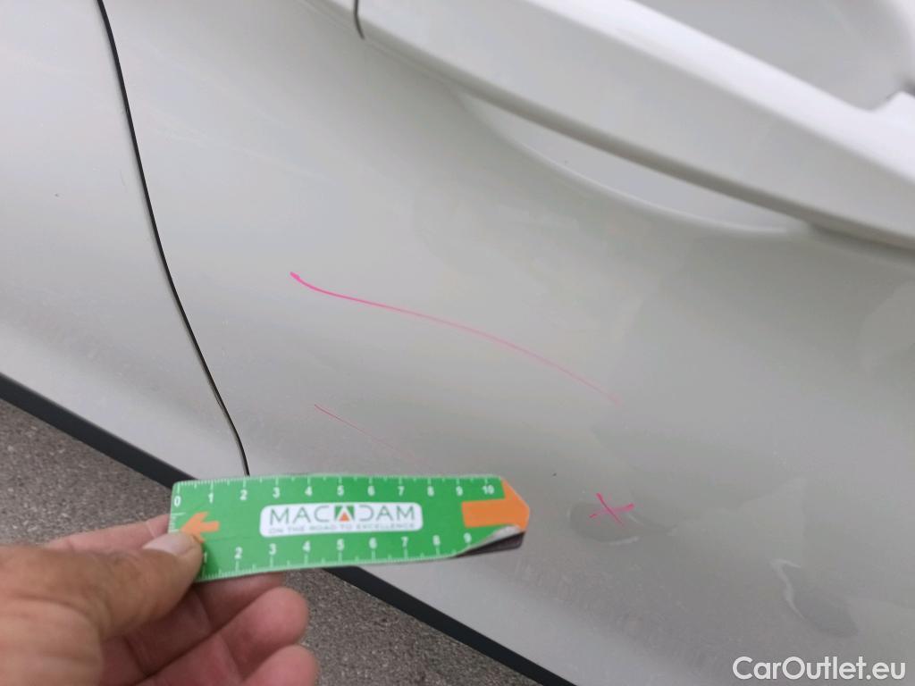  Bmw  X1 BMW  / 2019 / 5P / todoterreno sDrive16d Business #6