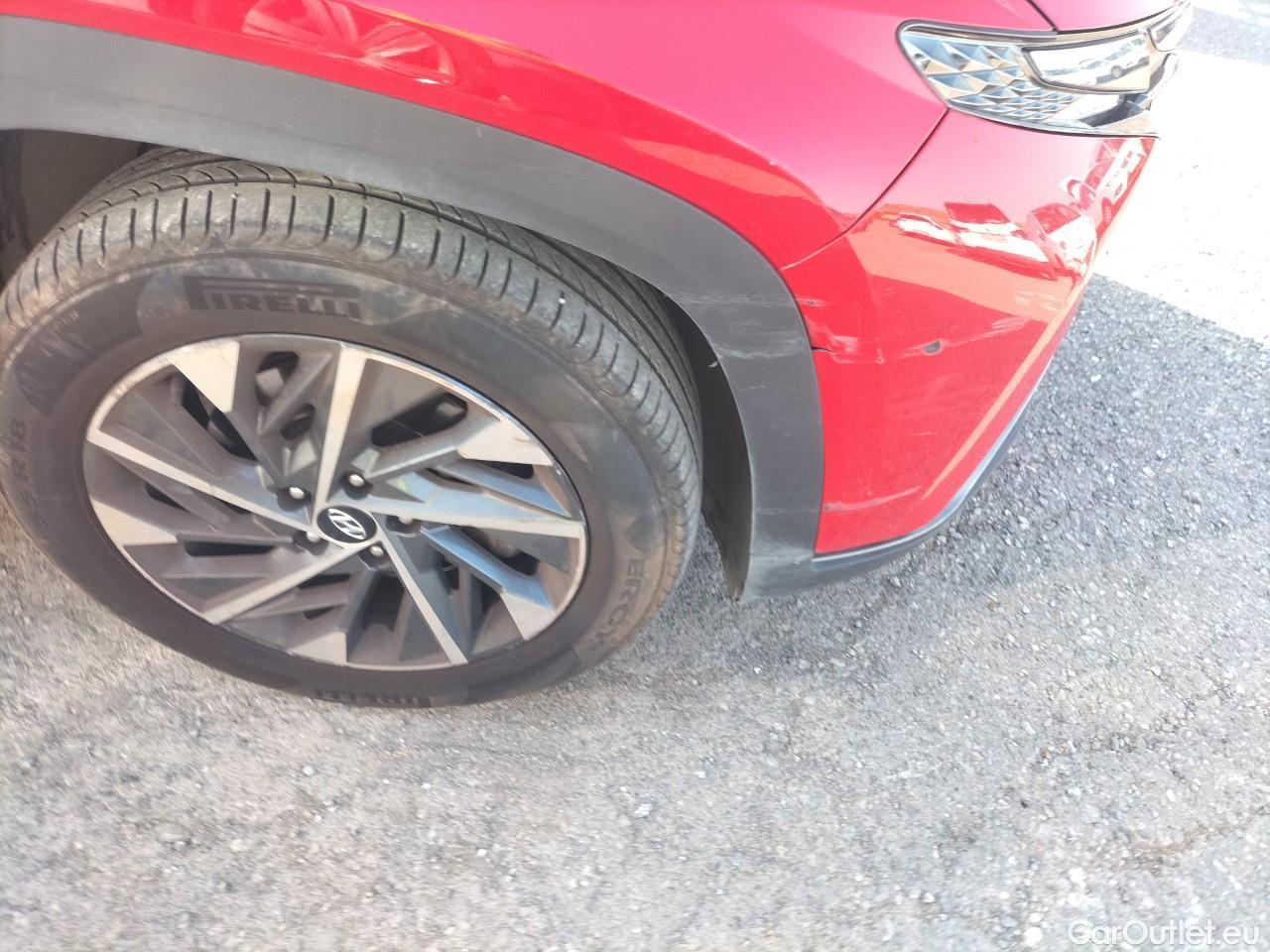  Land Rover  Discovery HYUNDAI Tucson / 2020 / 5P / todoterreno 1.6 CRDI 100kW (136CV) 48V Tecno DCT 2C #1