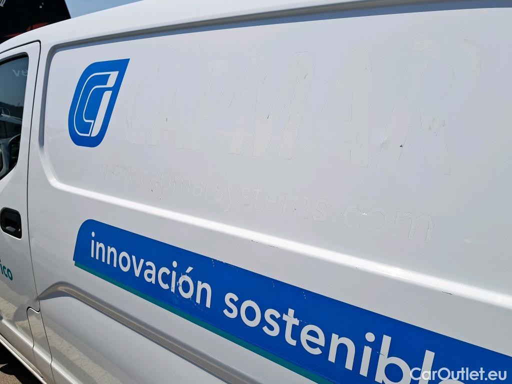  Nissan  NV200 NISSAN e- / 2009 / 4P / furgón Furgón 4p 40 kWh PROFESIONAL #26