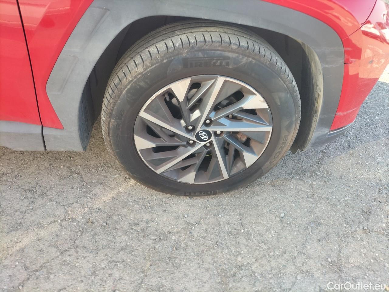  Land Rover  Discovery HYUNDAI Tucson / 2020 / 5P / todoterreno 1.6 CRDI 100kW (136CV) 48V Tecno DCT 2C #57