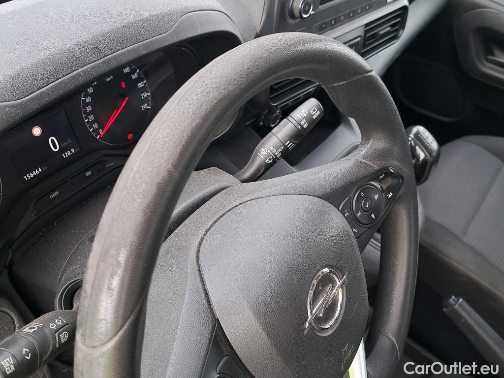  Opel  Combo OPEL  Life / 2018 / 4P / monovolumen compacto 1.5 TD 75kW (100CV) S/S Expression L #31