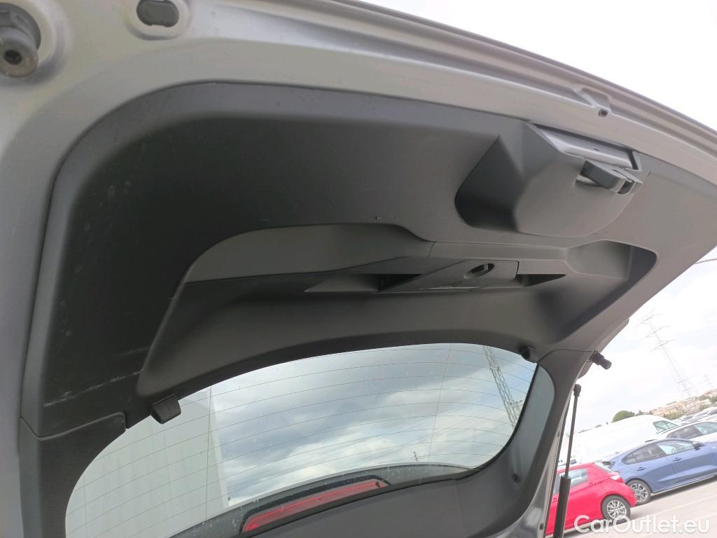  Peugeot  2008  Allure Pack 1.5 HDi 110CV MT6 E6d #1