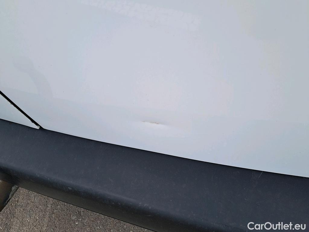  Opel  Combo OPEL  Life / 2018 / 4P / monovolumen compacto 1.5 TD 75kW (100CV) S/S Expression L #37