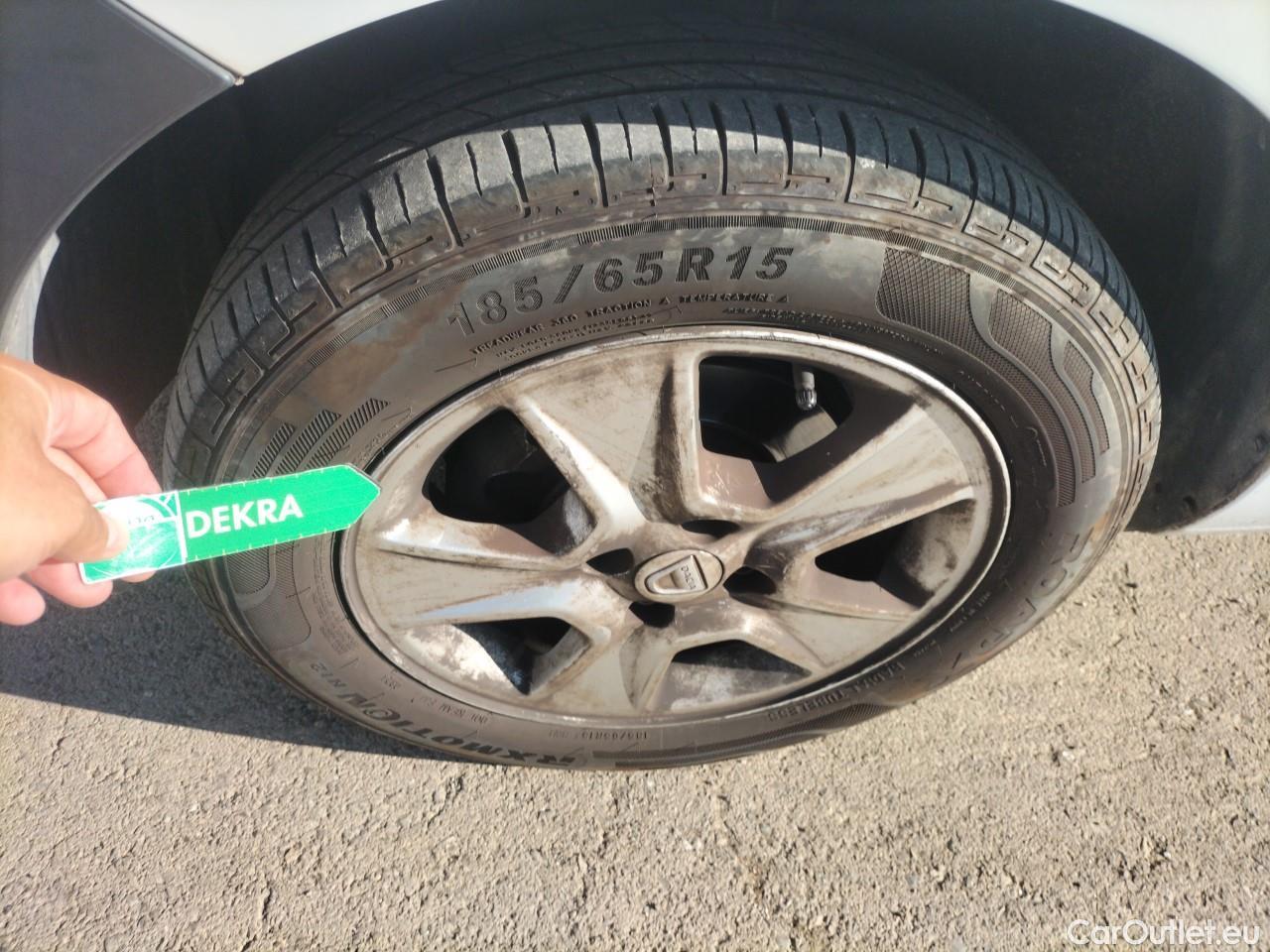  Dacia  Dokker  Essential 1.6 SCe 100CV MT5 E6 #8