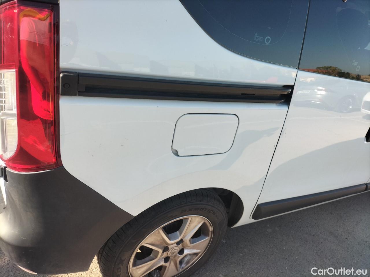  Dacia  Dokker  Essential 1.6 SCe 100CV MT5 E6 #51